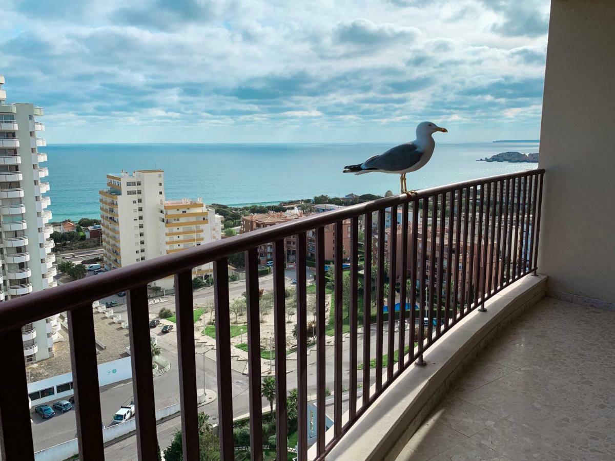 Panoramic Apartment In Portimao: Ocean View, Wifi Zewnętrze zdjęcie
