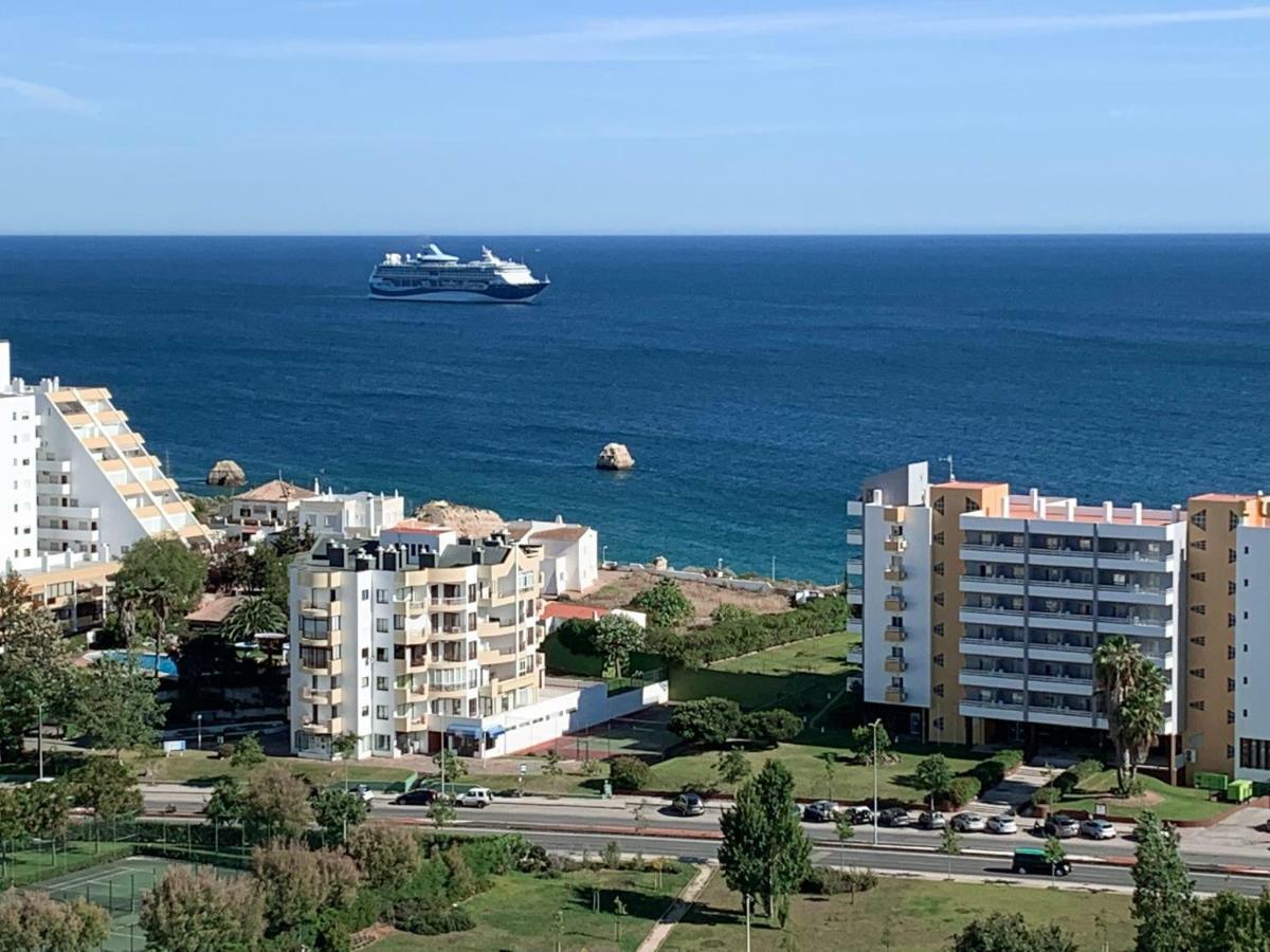 Panoramic Apartment In Portimao: Ocean View, Wifi Zewnętrze zdjęcie
